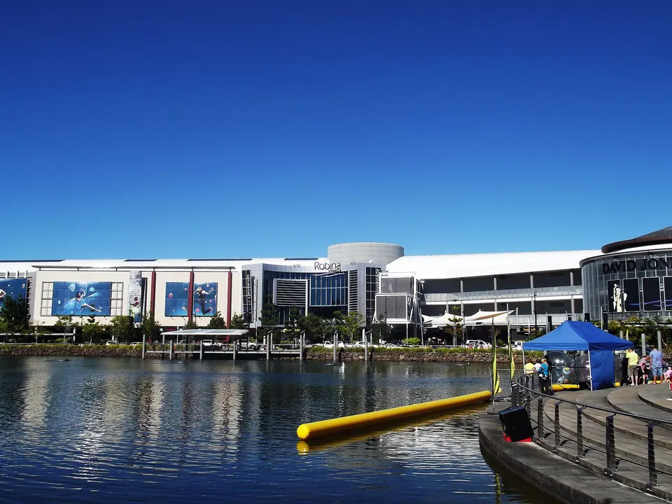 the lakeside promenade at Robina Town Centre